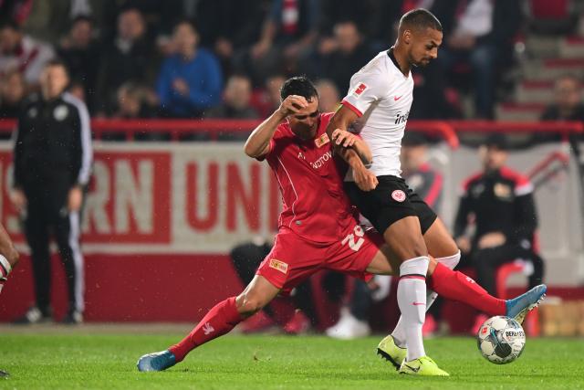 张镇麟30分辽宁轻取广州 高登44分四川负首钢