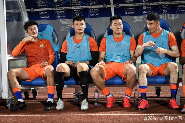 CBA夏联-刘颜诚23+7广州大胜江苏 闫实16分